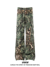 American retro leopard print patchwork camouflage straight leg work pants for men and women, loose and wide leg versatile, slimming and high-end pants