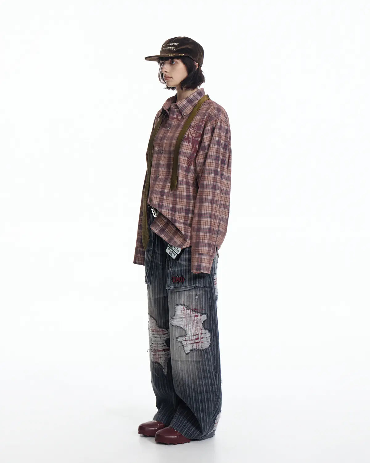 EMO Vertical Stripe Ripped Retro Jeans