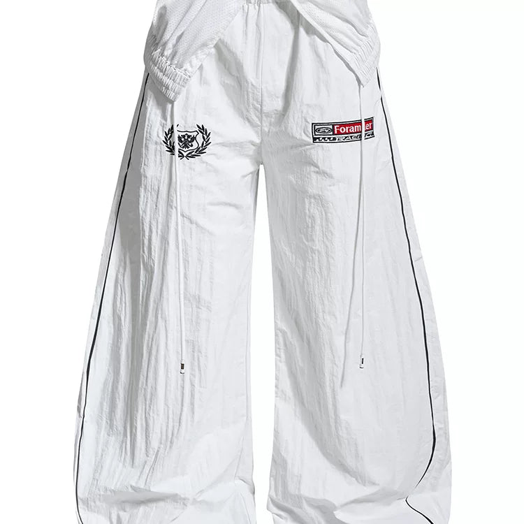 American retro white wide leg curved knife paratrooper pants for men and women, loose double waist, contrasting stripes, casual sports pants