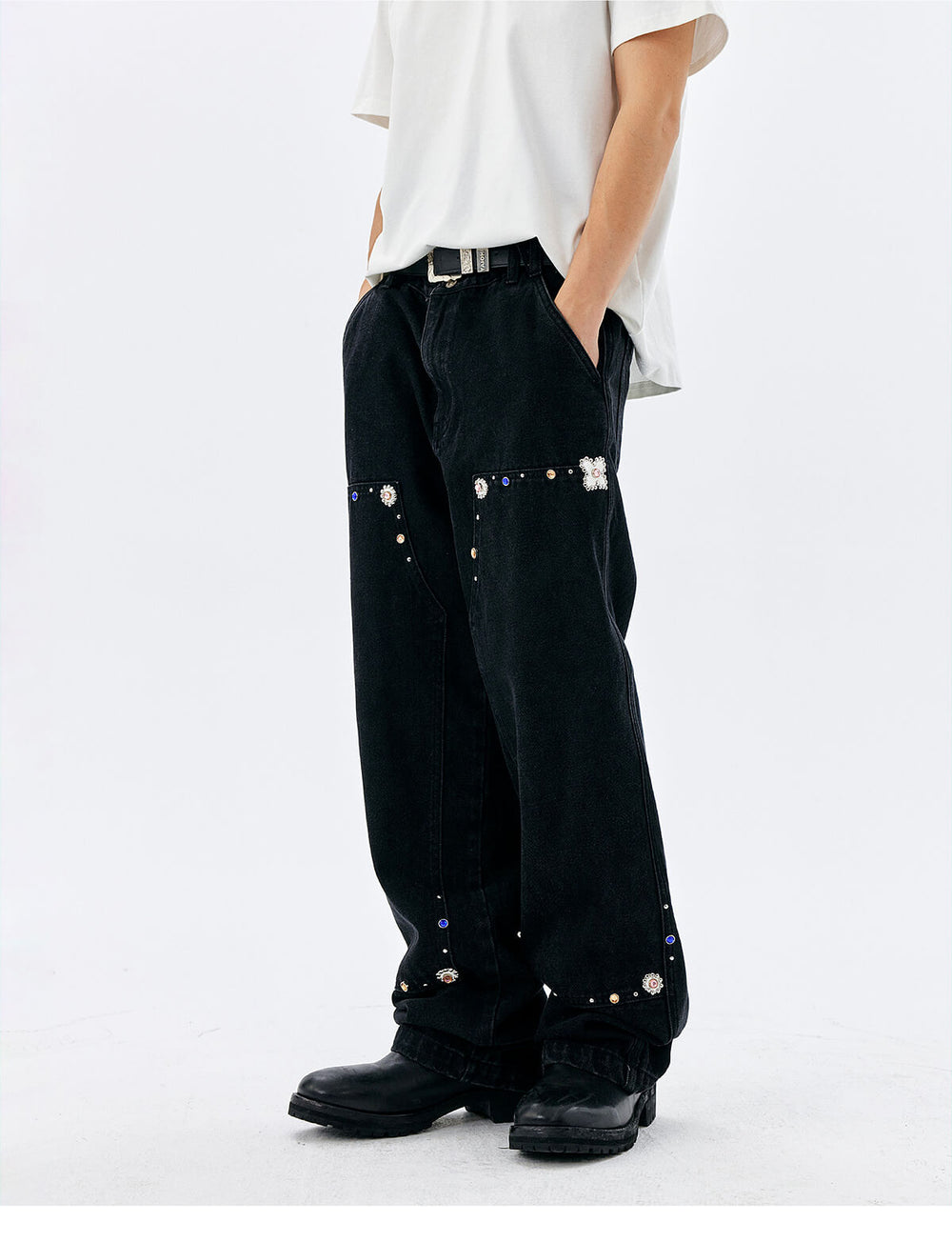 MEDM Gemstone Studded Double Knee Washed Jeans