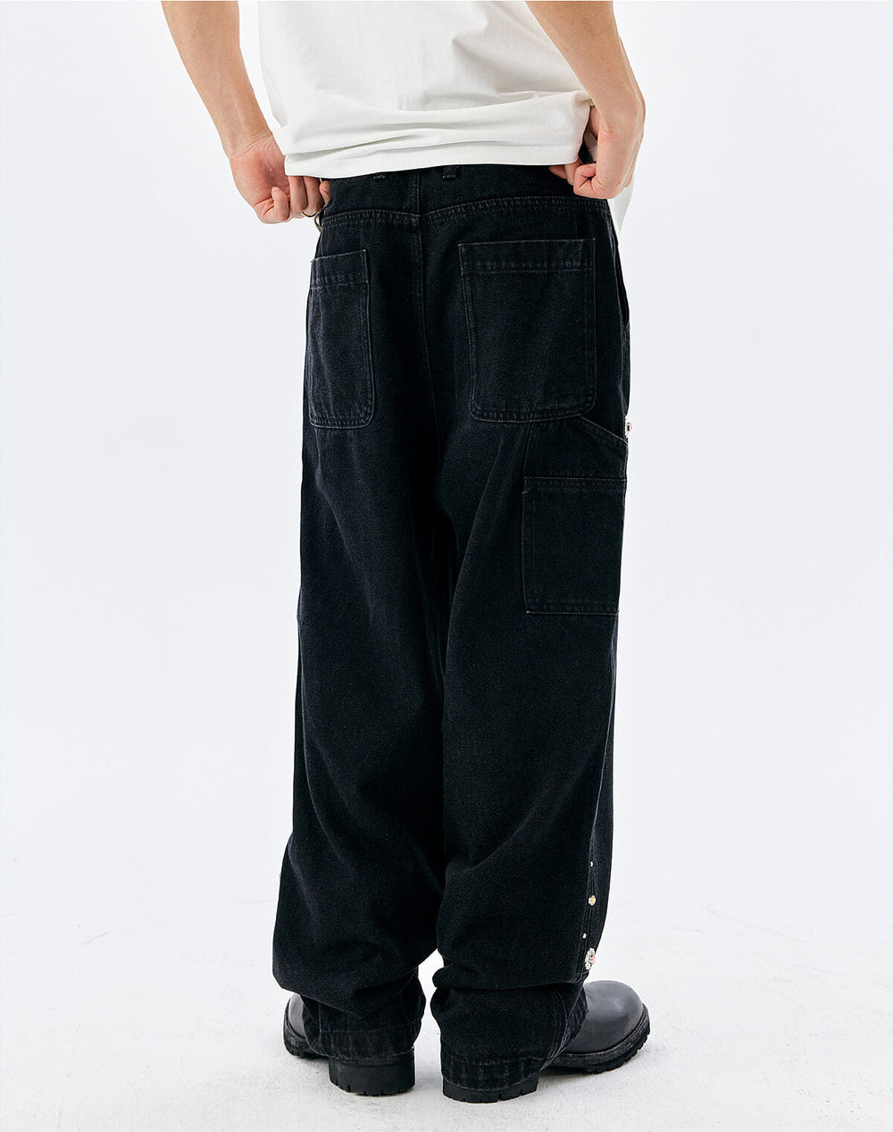 MEDM Gemstone Studded Double Knee Washed Jeans