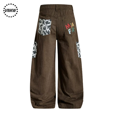 Melad Brown Cartoon Pattern Embroidered Wide Leg Jeans for Men and Women, Loose and Versatile Straight Tube Casual Drop pants