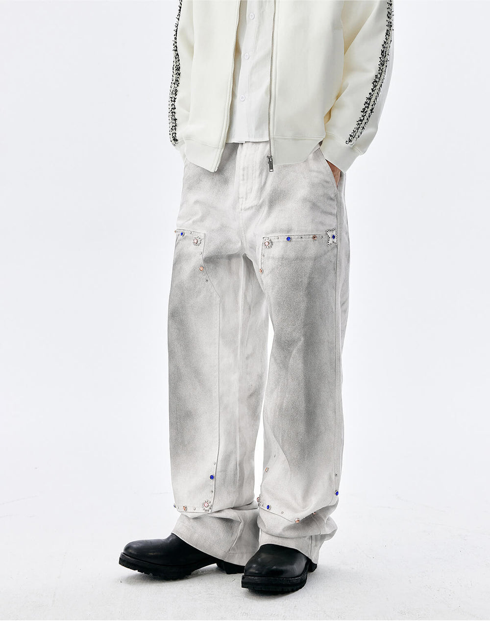 MEDM Gemstone Studded Double Knee Washed Jeans