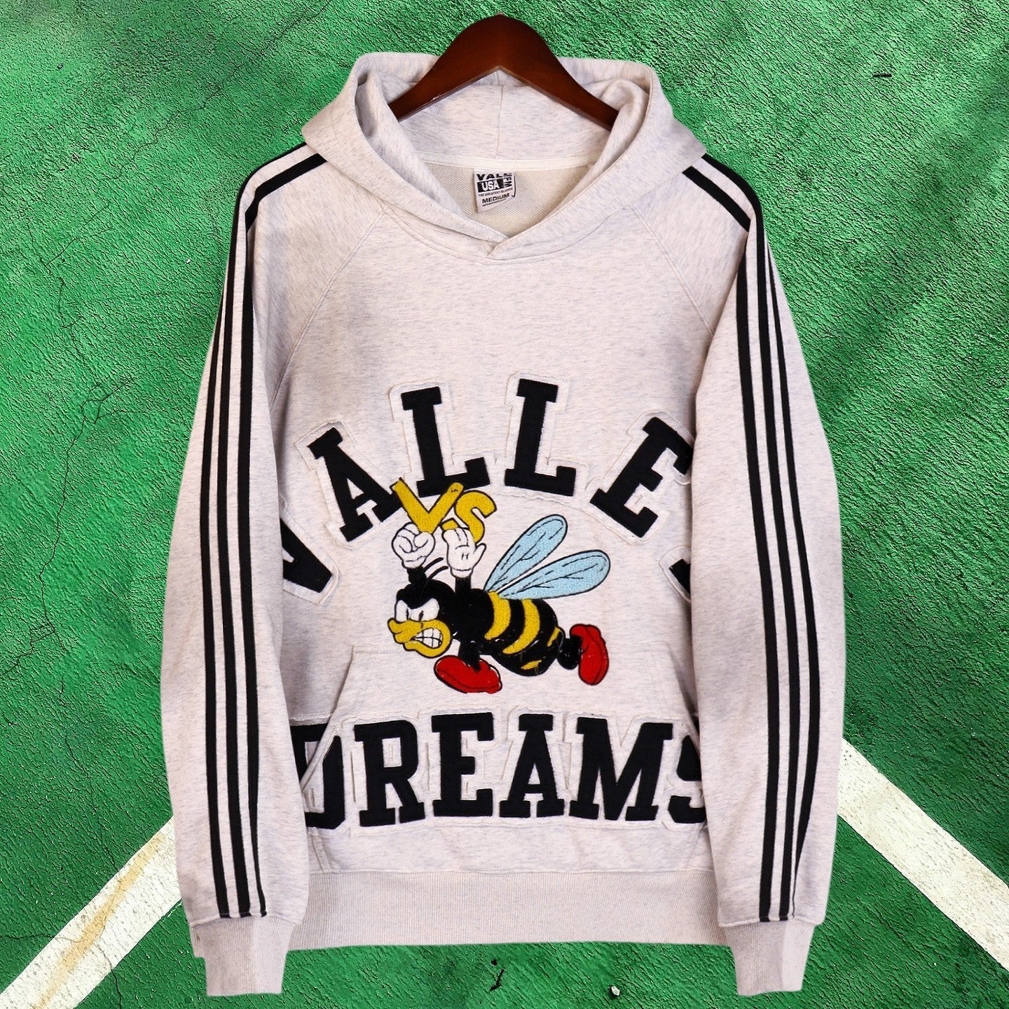 Vale Forever Vintage Sport Graphic Pullover Hoodie